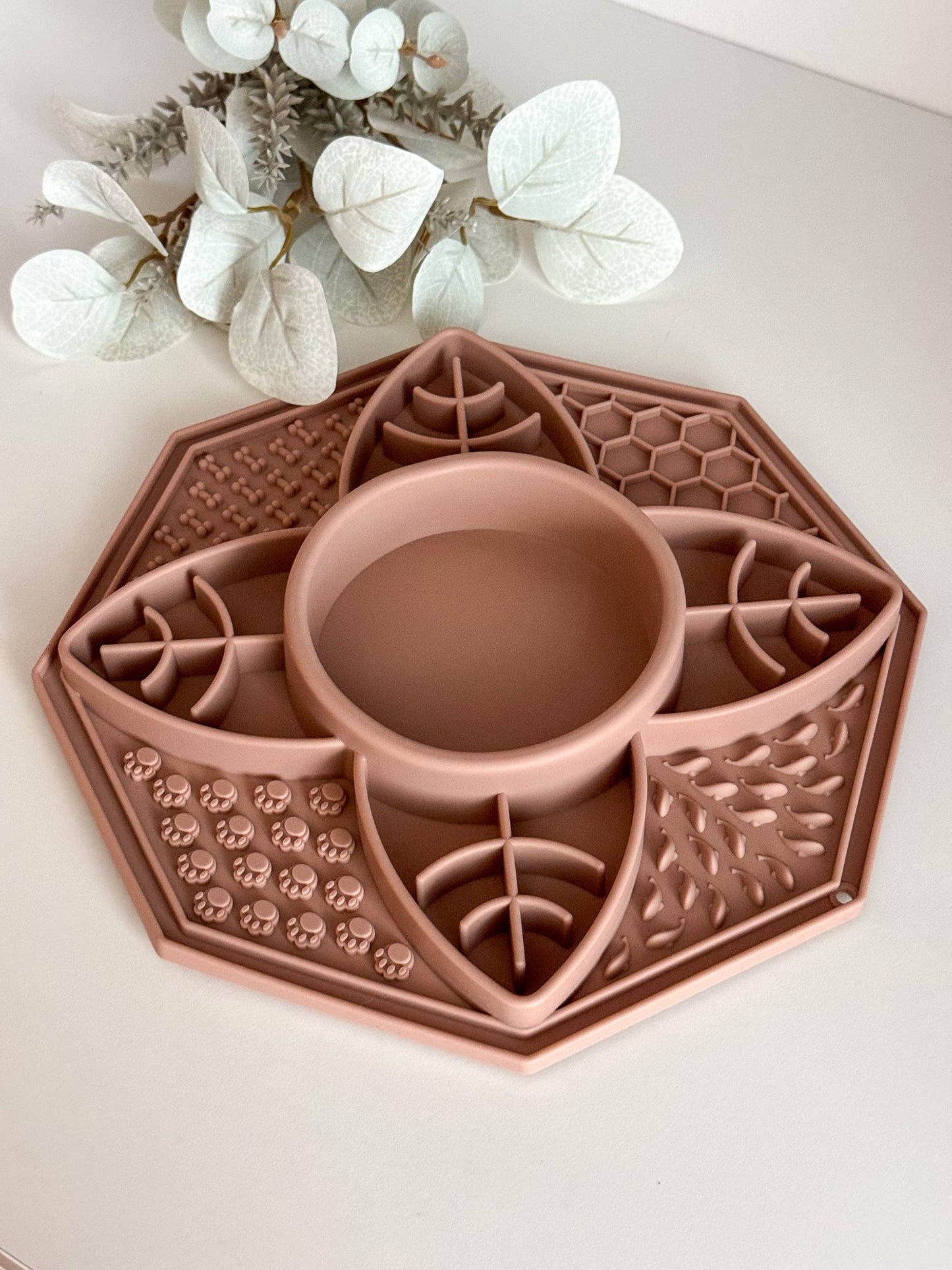 Likmat Lotus